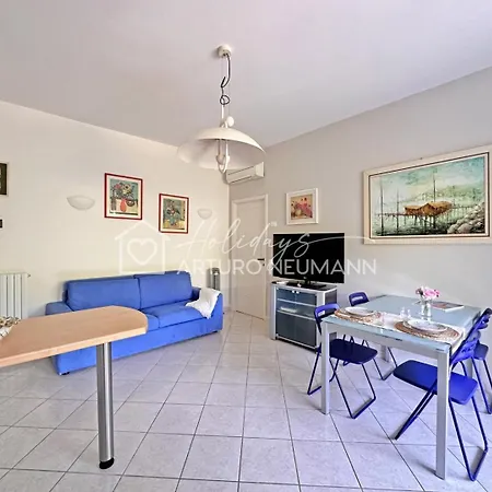141 - Trilocale Al Secondo Piano In Centro A Con Grande Solarium - Climatizzato - Inclusa 马瑟利